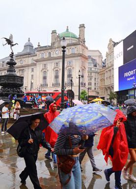 Piccadilly Circus rain in London, UK