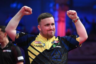 Luke Littler celebrates after his victory against Gerwyn Price 
