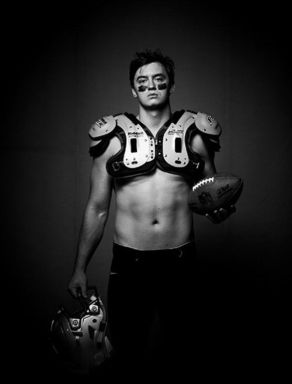 Before music, Alex was a professional sportsman, playing in the NFL and a rugby union player